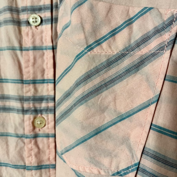 button down short sleeve shirt XL - Picture 4 of 4